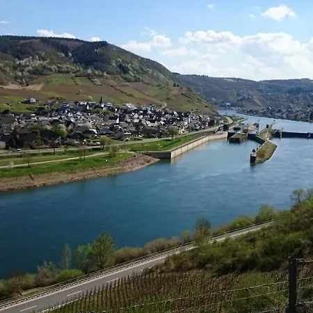 Am Bruttiger Moselsteig Appartement