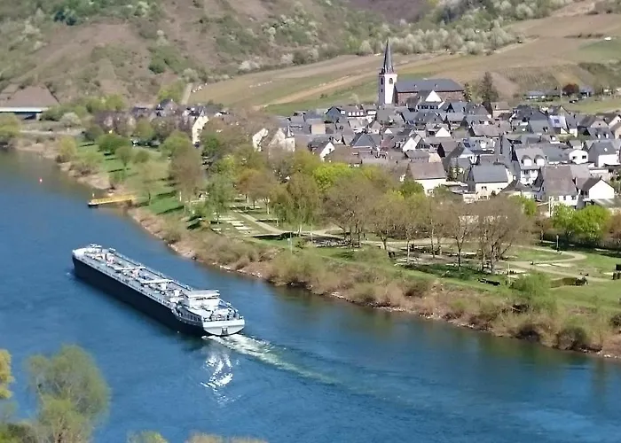 Appartement Am Bruttiger Moselsteig *