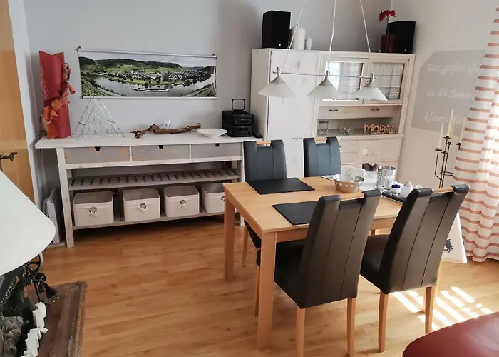 Am Bruttiger Moselsteig *